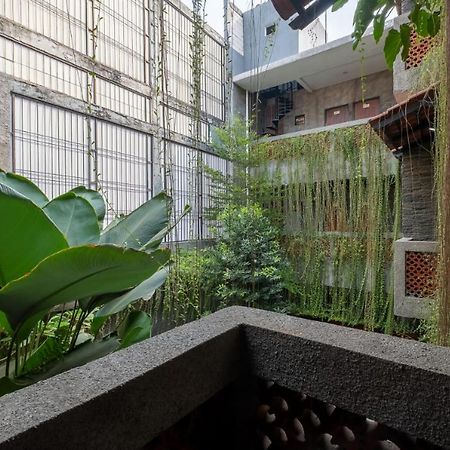 Legacy Residence Syariah Giacarta Esterno foto