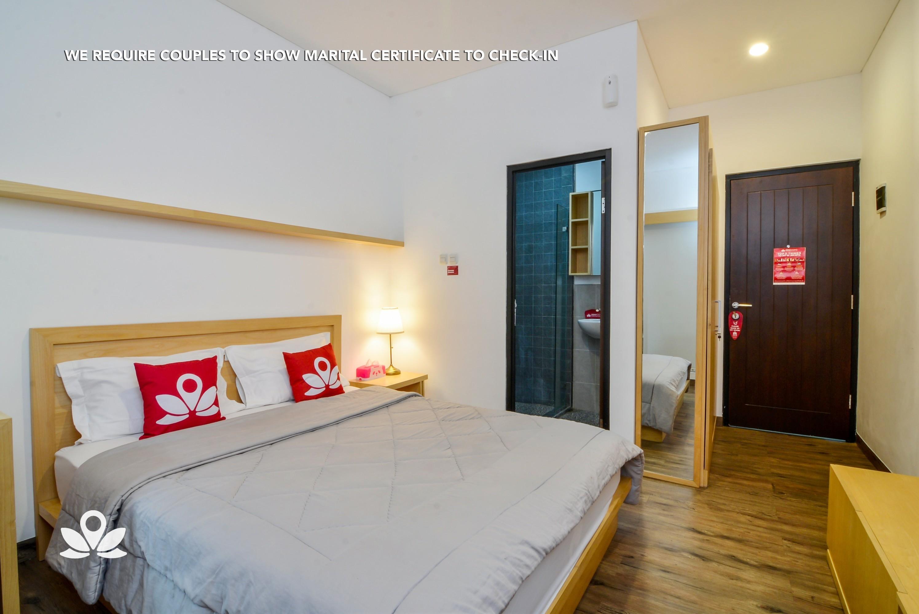 Legacy Residence Syariah Giacarta Esterno foto