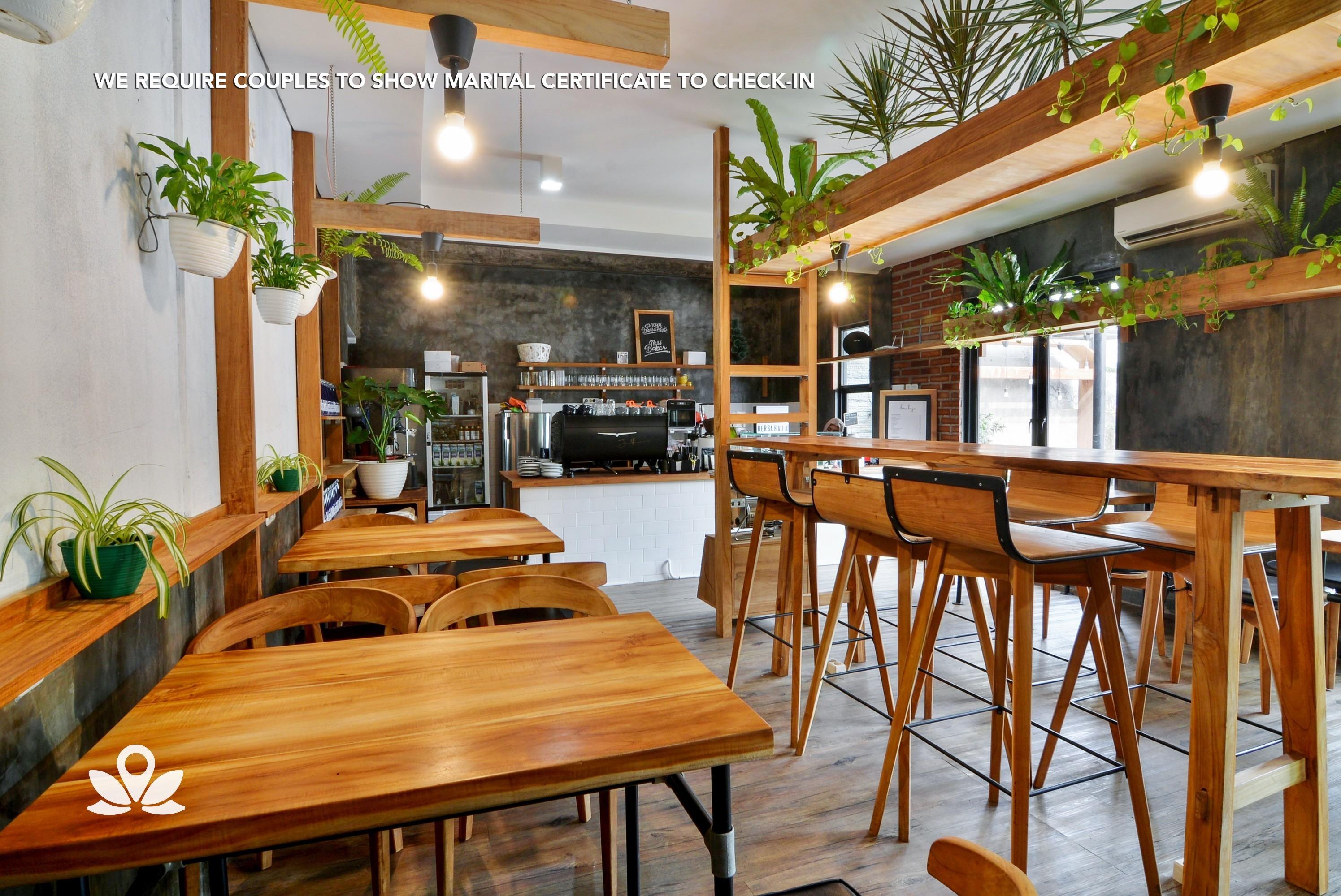 Legacy Residence Syariah Giacarta Esterno foto