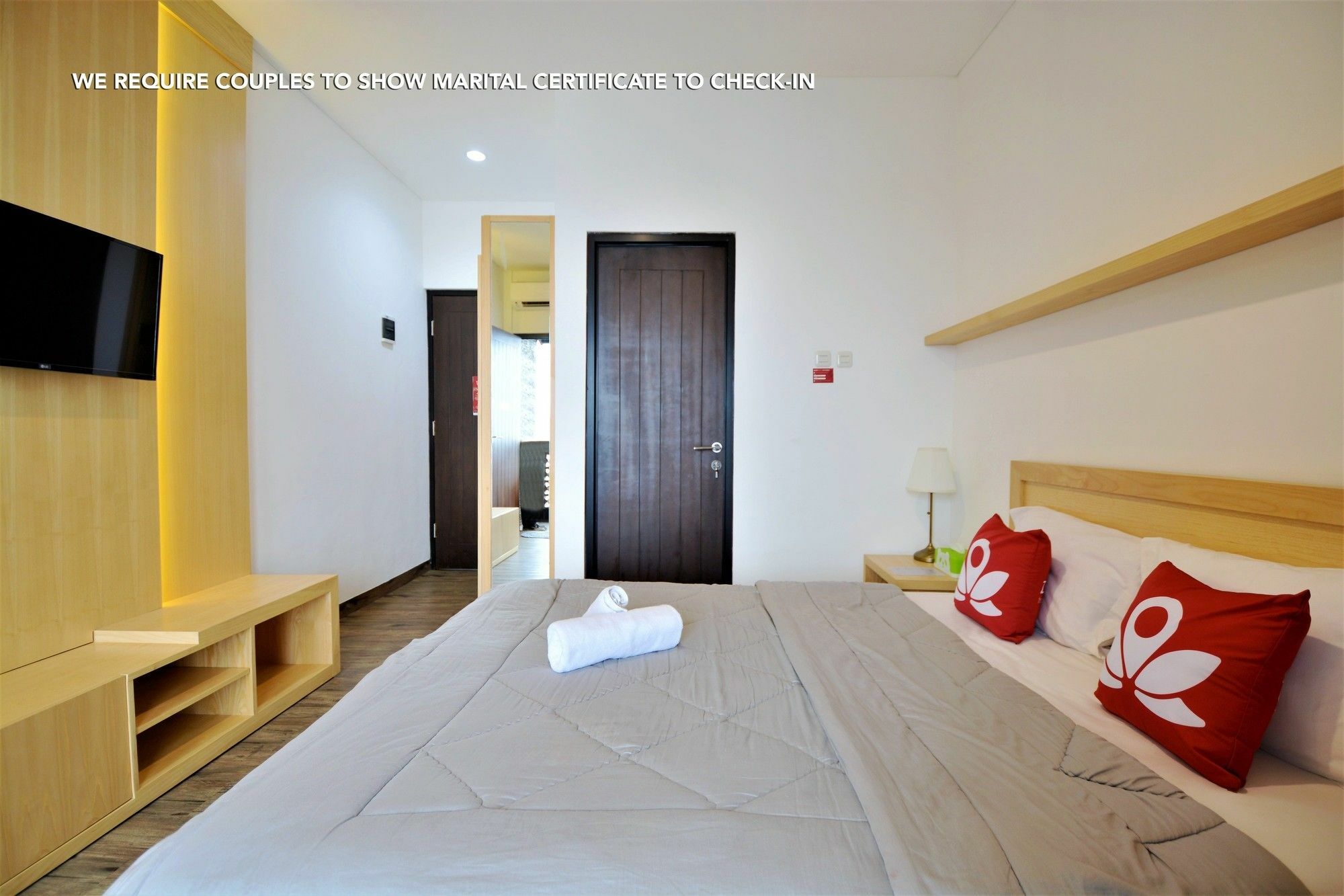 Legacy Residence Syariah Giacarta Esterno foto