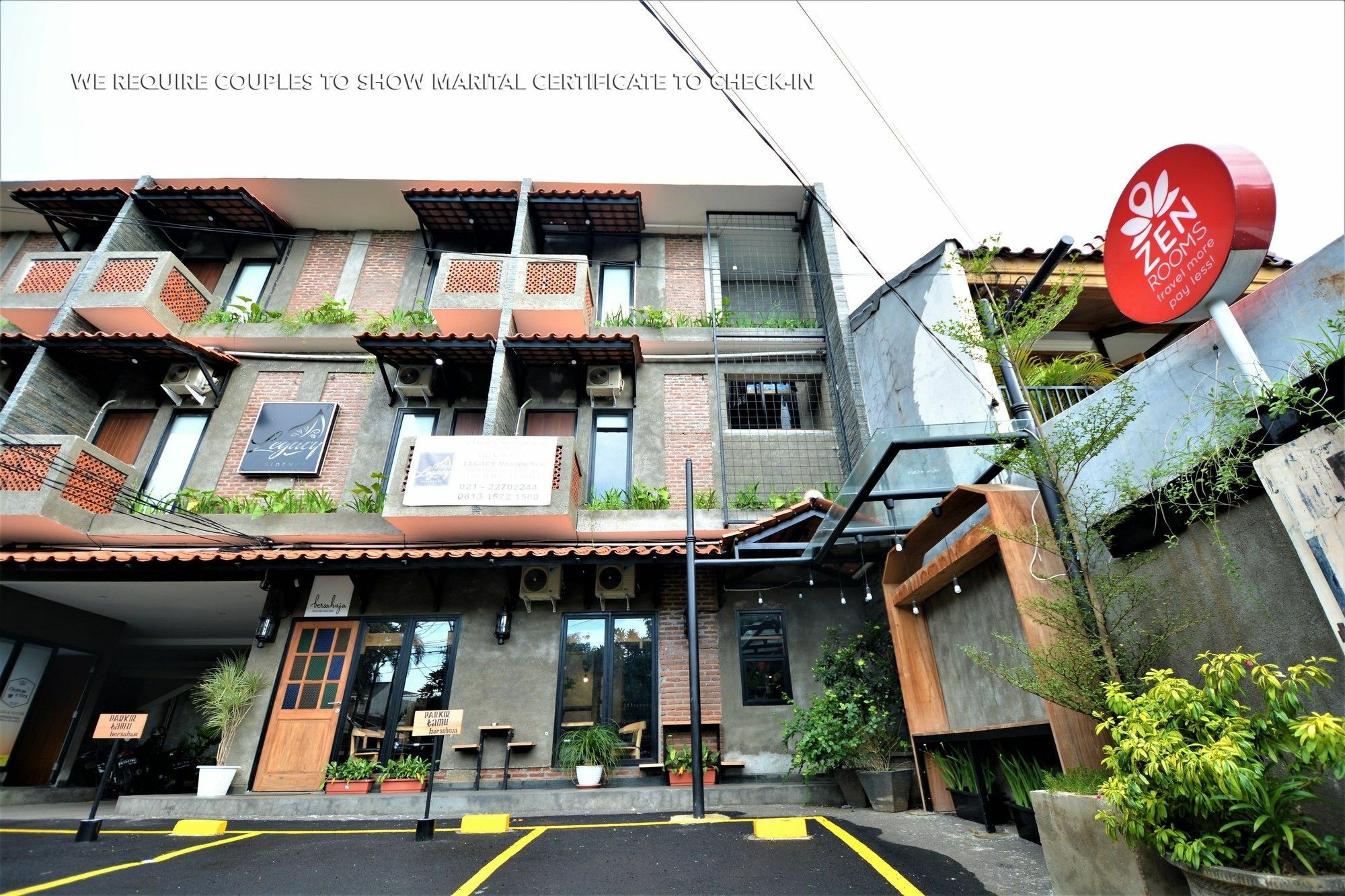 Legacy Residence Syariah Giacarta Esterno foto