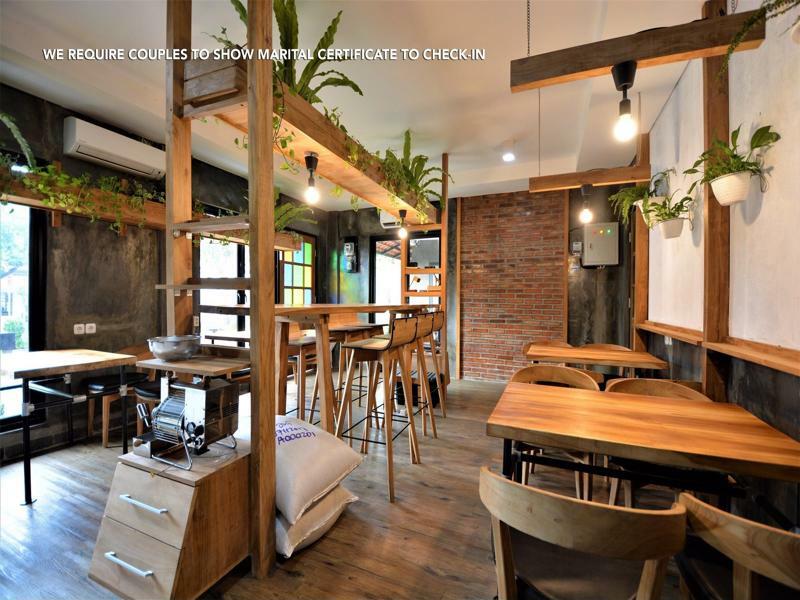 Legacy Residence Syariah Giacarta Esterno foto