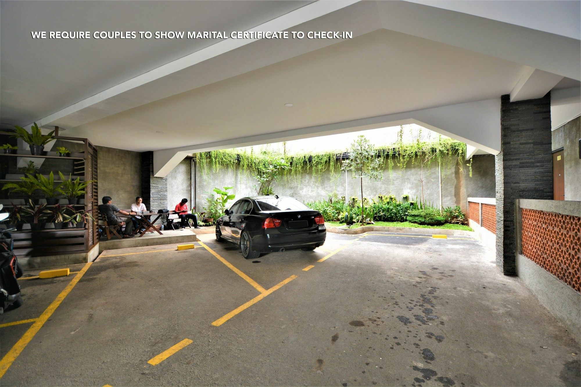 Legacy Residence Syariah Giacarta Esterno foto
