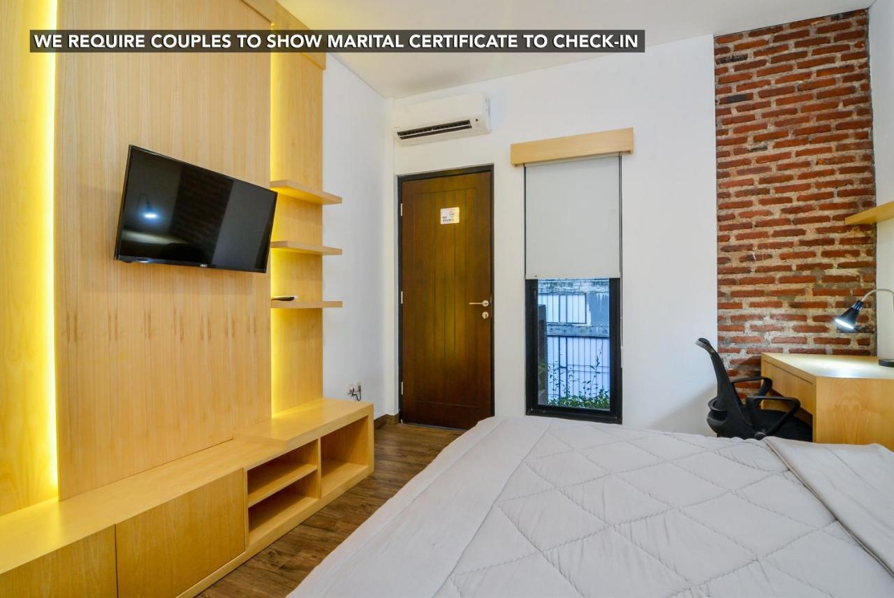 Legacy Residence Syariah Giacarta Esterno foto